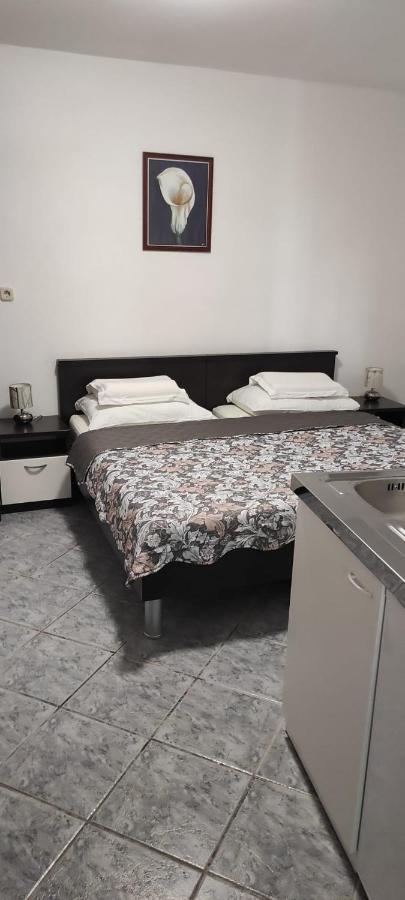 וודיצה Apartments M&R Spadina מראה חיצוני תמונה