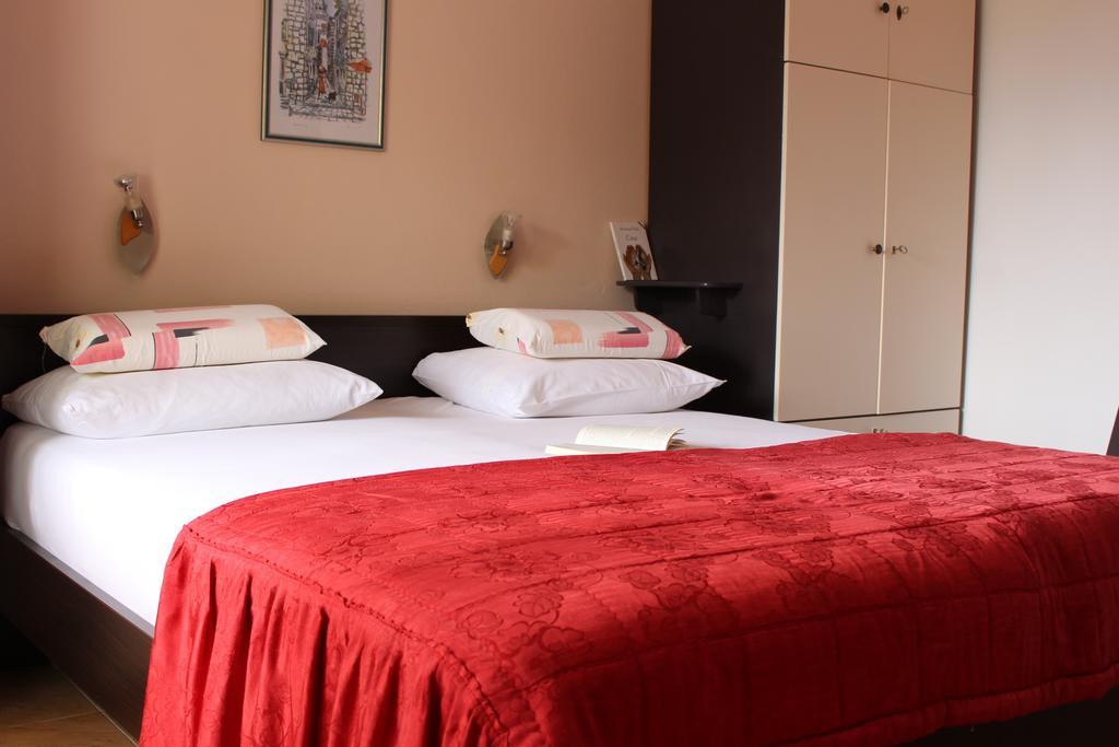 וודיצה Apartments M&R Spadina מראה חיצוני תמונה